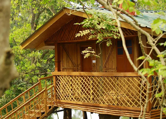 Cure Monastery Family Resort Maraiyur