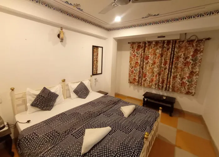 Little Peepal House Hotel Udaipur