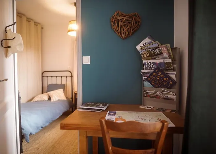 Bed and Breakfast Chez Guilem à Saint-Maixent-lʼÉcole