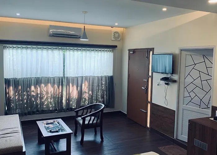Athirappilly Polaris Resort Kizhake Chalakudi