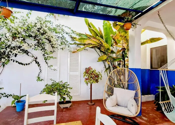 Kelly Guest House Praia