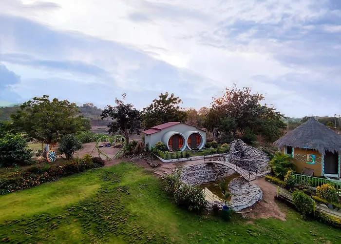 Van Vagdo Resort Rajpipla