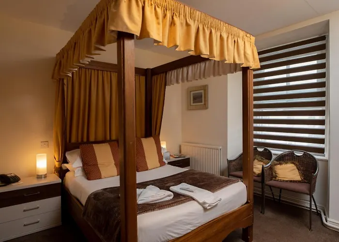 The Racehorses Hotel Kettlewell