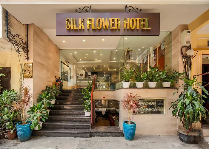 Silk Flower Hotel & Spa ฮานอย