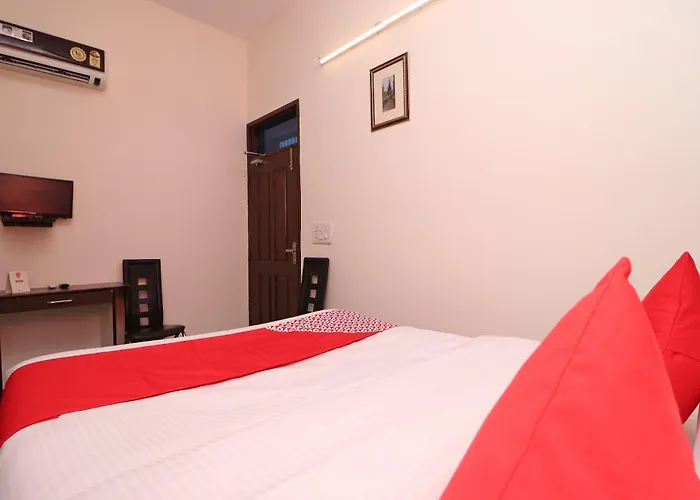 Oyo Hotel Bloom Dehradun