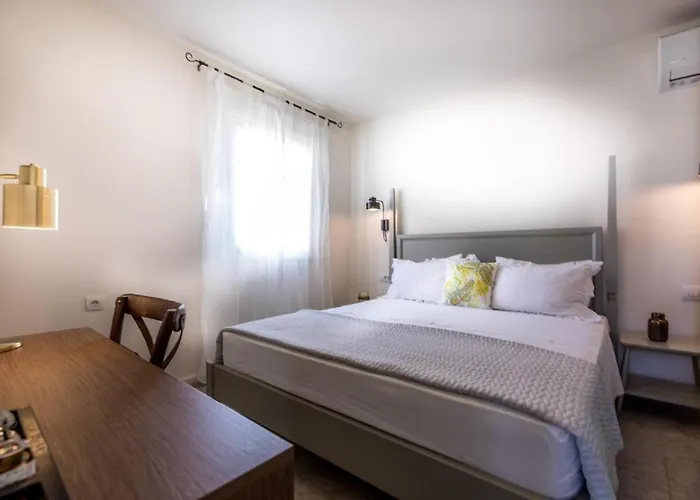 Lemon Tree House Aparthotel Karpathos