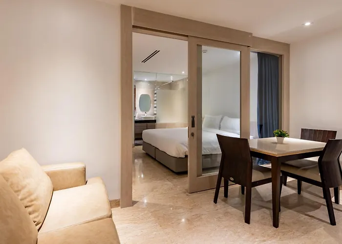 Sukhothai Residence Ruam Ruedi Bangkok