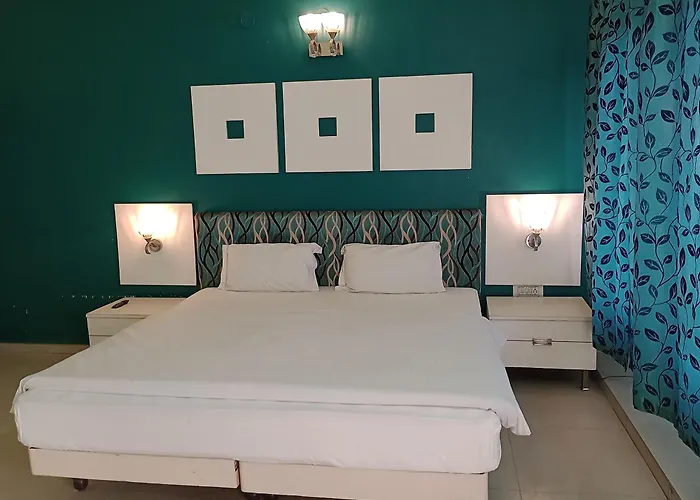 Hotel Airlines Amritsar