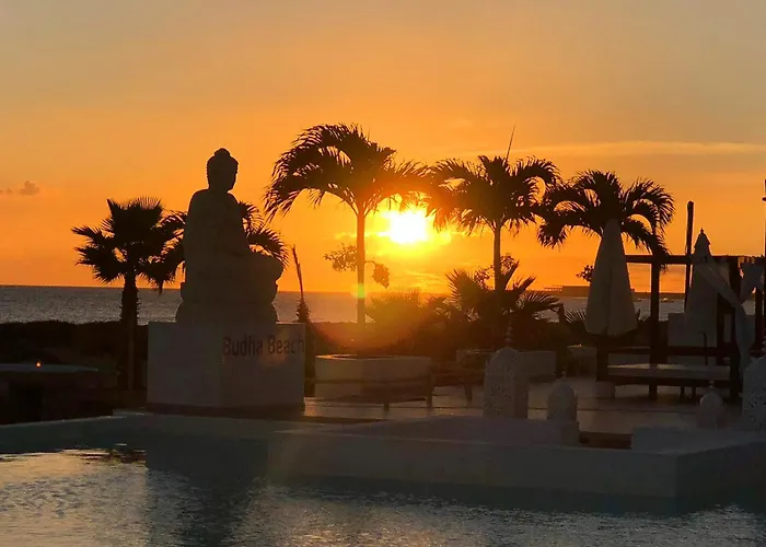 Hotel Livvo Budha Beach Santa María