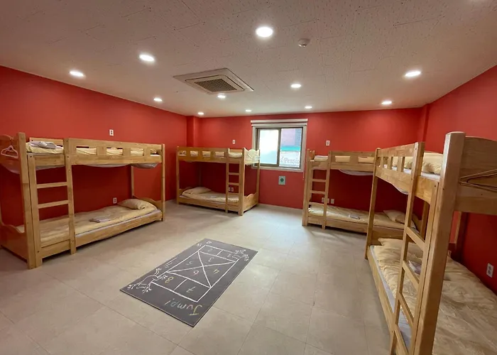 Jeju Airport Hostel Yesjun