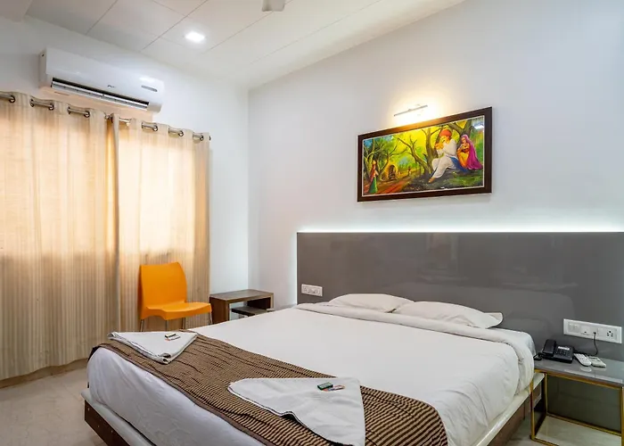Hotel Darshan Executive Tuljapur