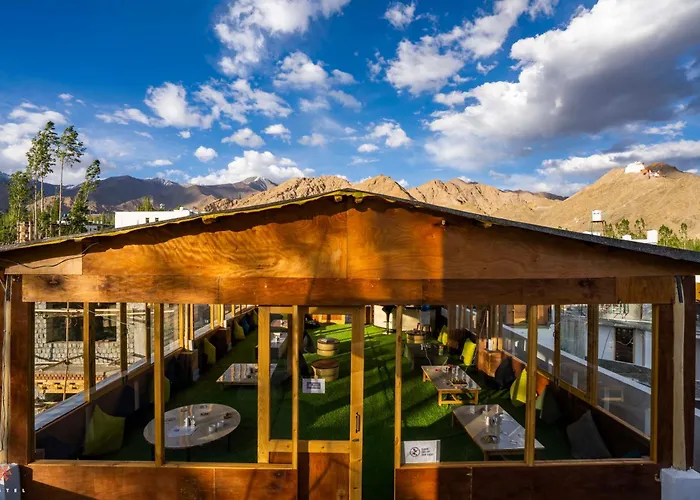 Zostel Leh Hotel