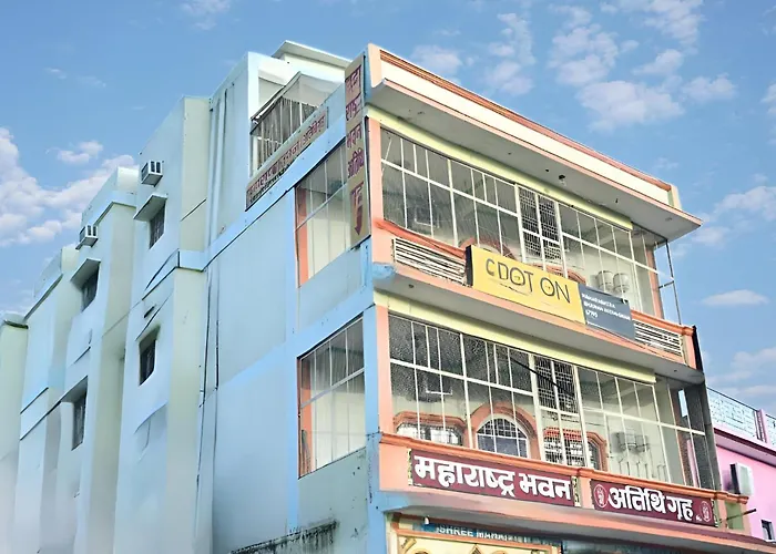 Maharastra Bhavan Atithi Grah Naimisharanya