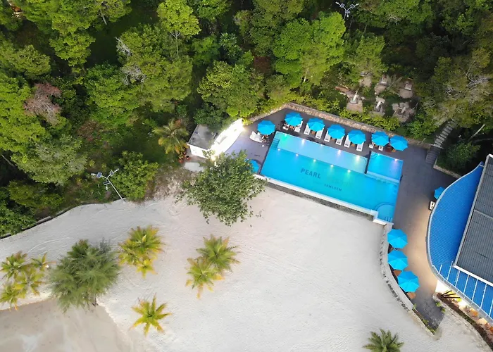 Pearl Beach Resort & Spa Koh Rong Sanloem