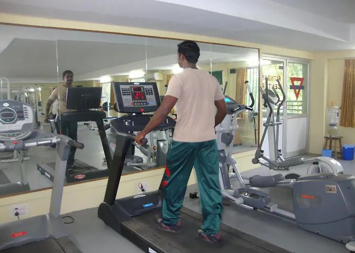 Ymca Program Centre Hotel Salem