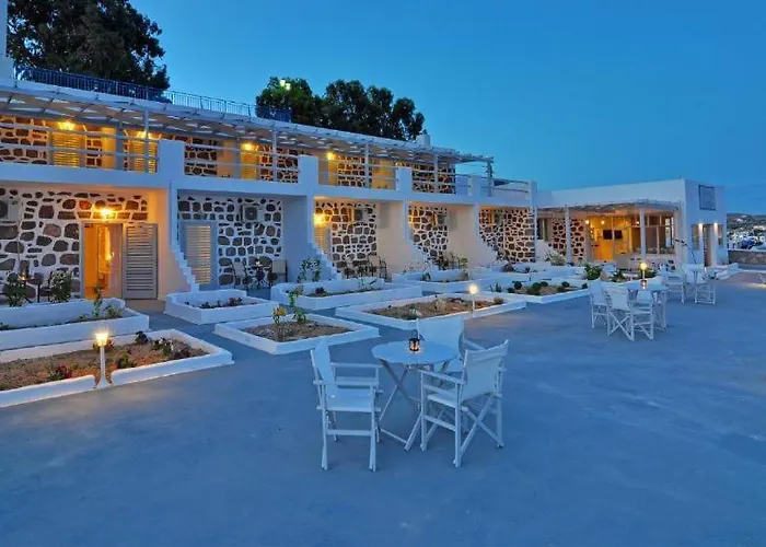 Adamas Hotel