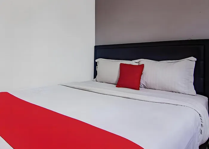 Reddoorz Plus @ Cideng Timur Jakarta