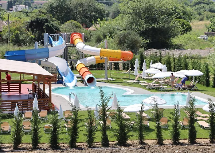 Angela Beach Hotel & Apts Roda 