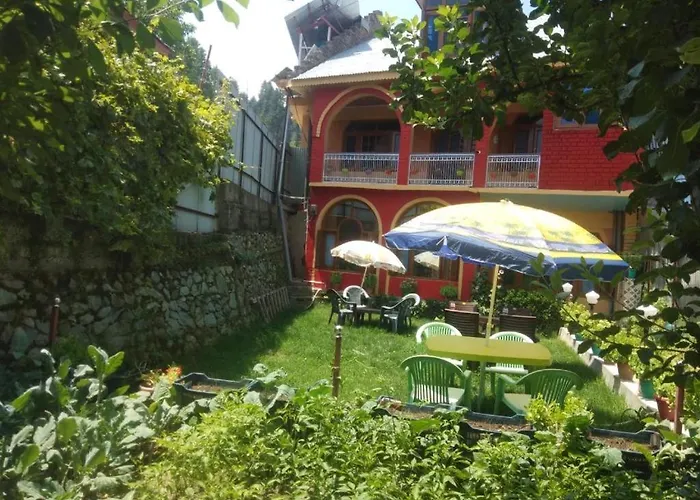 Wani Guest House Gulmarg