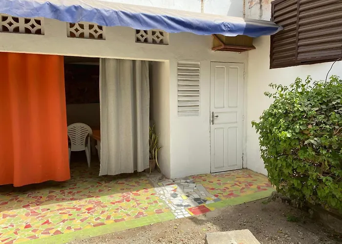La Case Africaine Saly Portudal