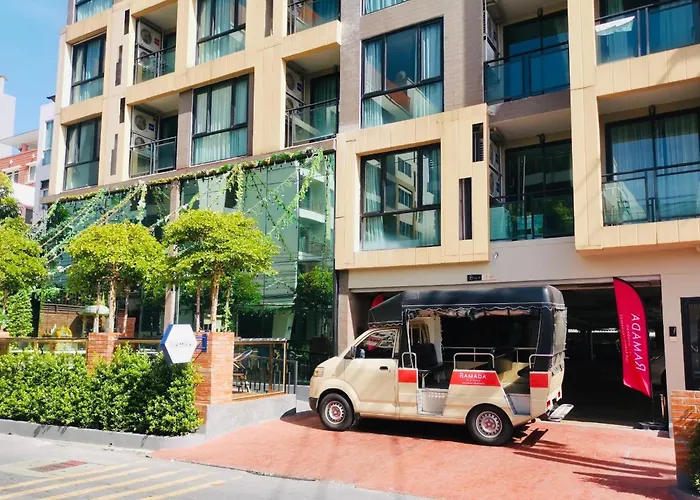Aparthotel Ramada Ekamai Bangkok