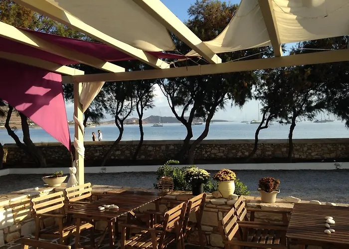 Almira Suites - Seafront - Naousa