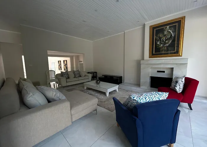 Elegant Guest House Sandton Johannesburg