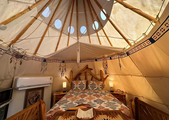 Bandera Stronghold - Cochise Tipi