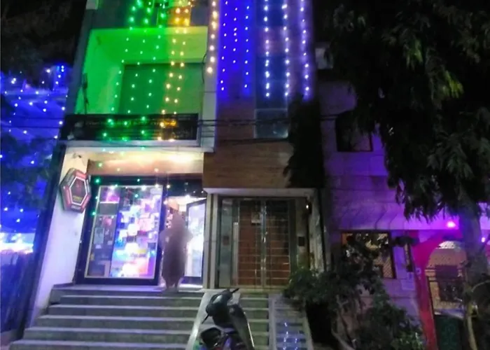 Krishna P G Hotel Mathura