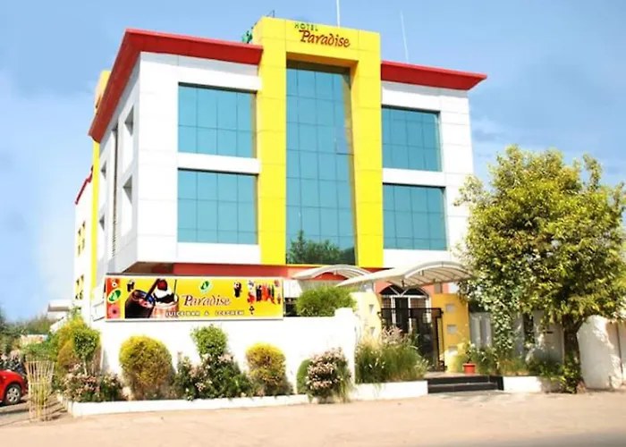 Hotel Paradise Ahilyanagar