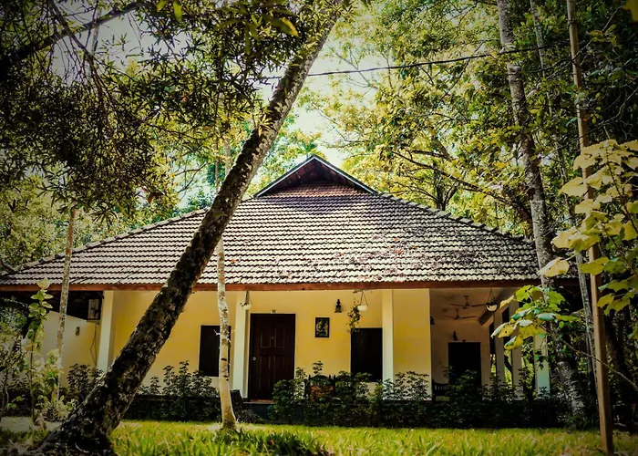 Marari Beach Palace Mararikulam