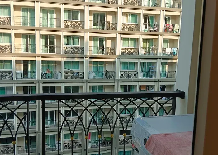 Dusit Grand Park 2 Pool View Aparthotel Jomtien Beach