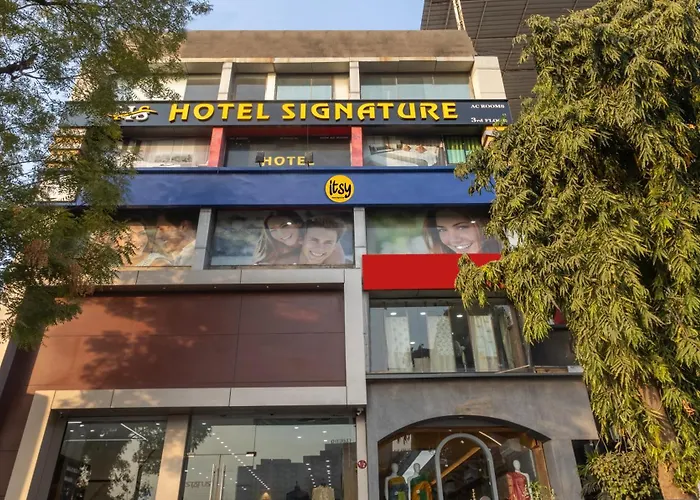 Itsy Hotels Signature, Nehru Nagar Ahmedabad