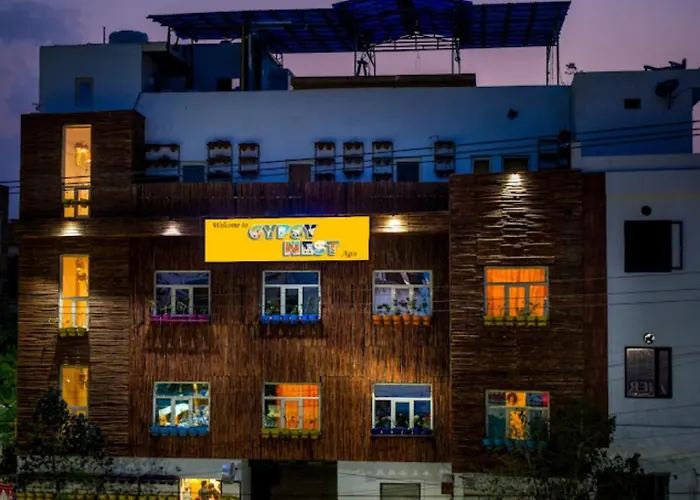 Gypsy Nest Agra Hotel