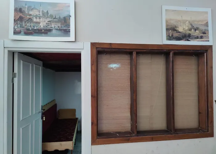 Antique House Otel Antalya