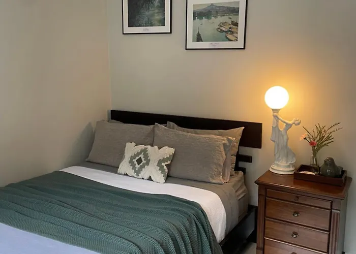 -The Garden Room - With Private Entrance & Private Bathroom Wentworthville