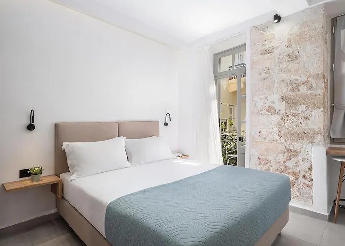 Porto Vecchio Otel Hanya
