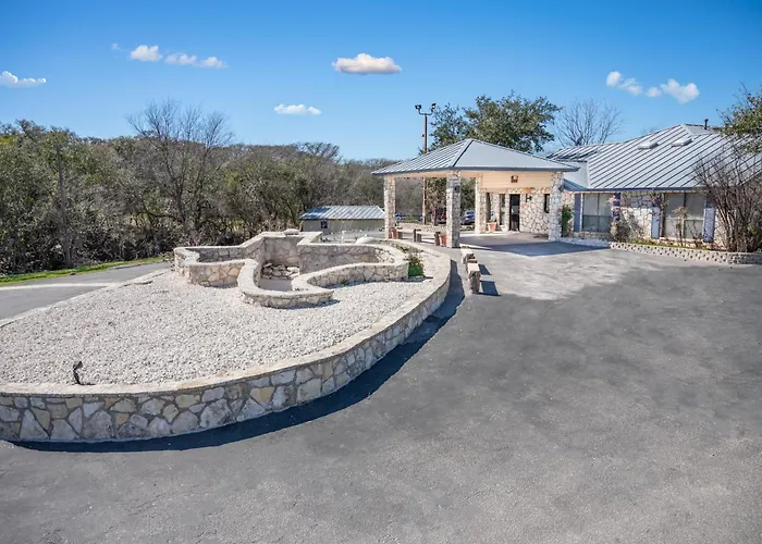 River Oak Inn Bandera