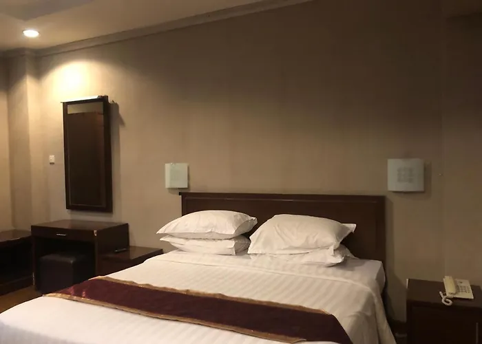 Enhaii Hotel Bandung