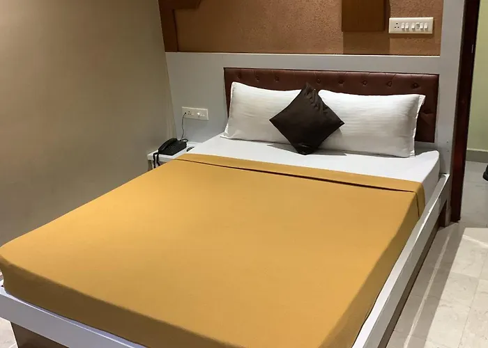 Cuba Residency Hotel Pondicherry