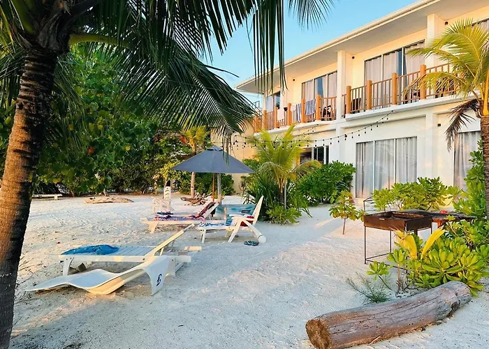 The Sunset Villa Dhiffushi