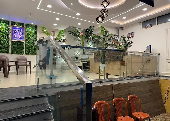 Hotel Shreeji Residency Pachmarhi