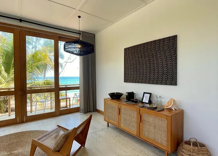 La Playa Beach Club Dickwella