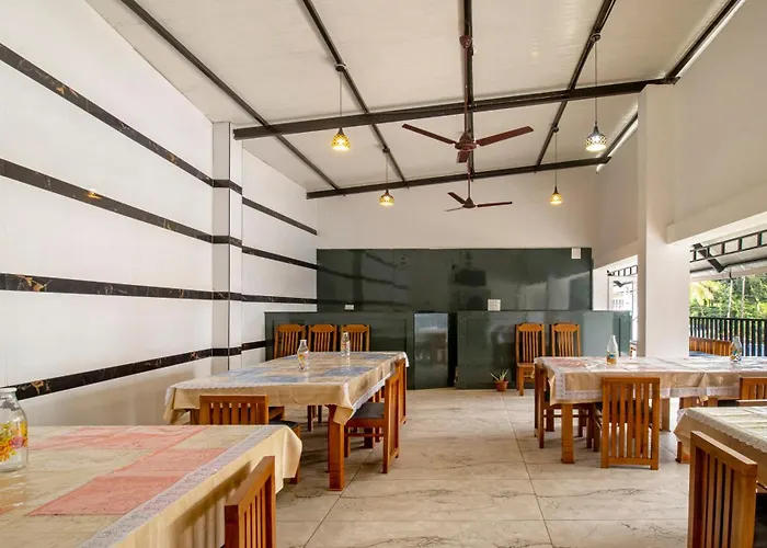 Treebo The Rove With Swimming Pool Madikeri