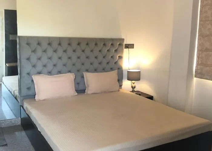 Anne'S Laces Homestay Guwahati
