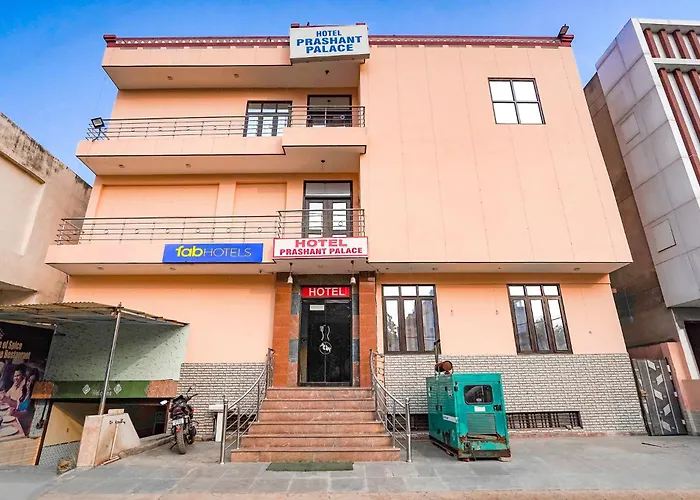 Fabhotel Prashant Palace Mysore