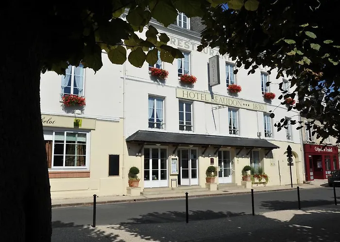 Logis Hotel Beaudon Pierrefonds