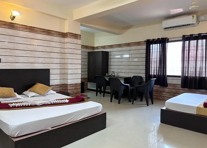Yamuna Vihar Toursit Home Kolluru