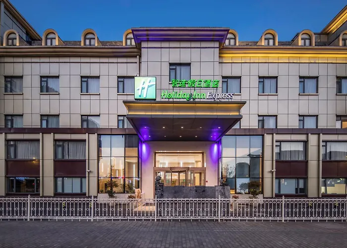 Holiday Inn Express Shanghai Jiading New City By Ihg