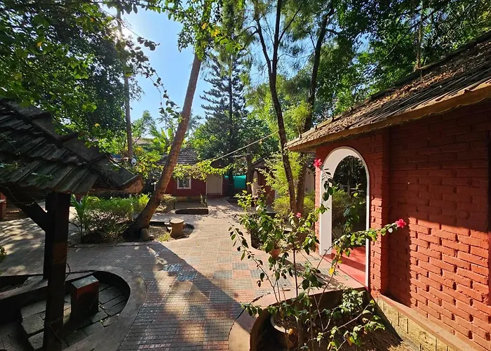 Nalukettu Heritage Resort Varkala